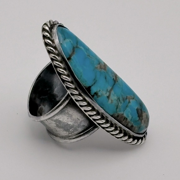 Vintage turquoise & sterling silver Native American ring Size 7.5 - Picture 6 of 10